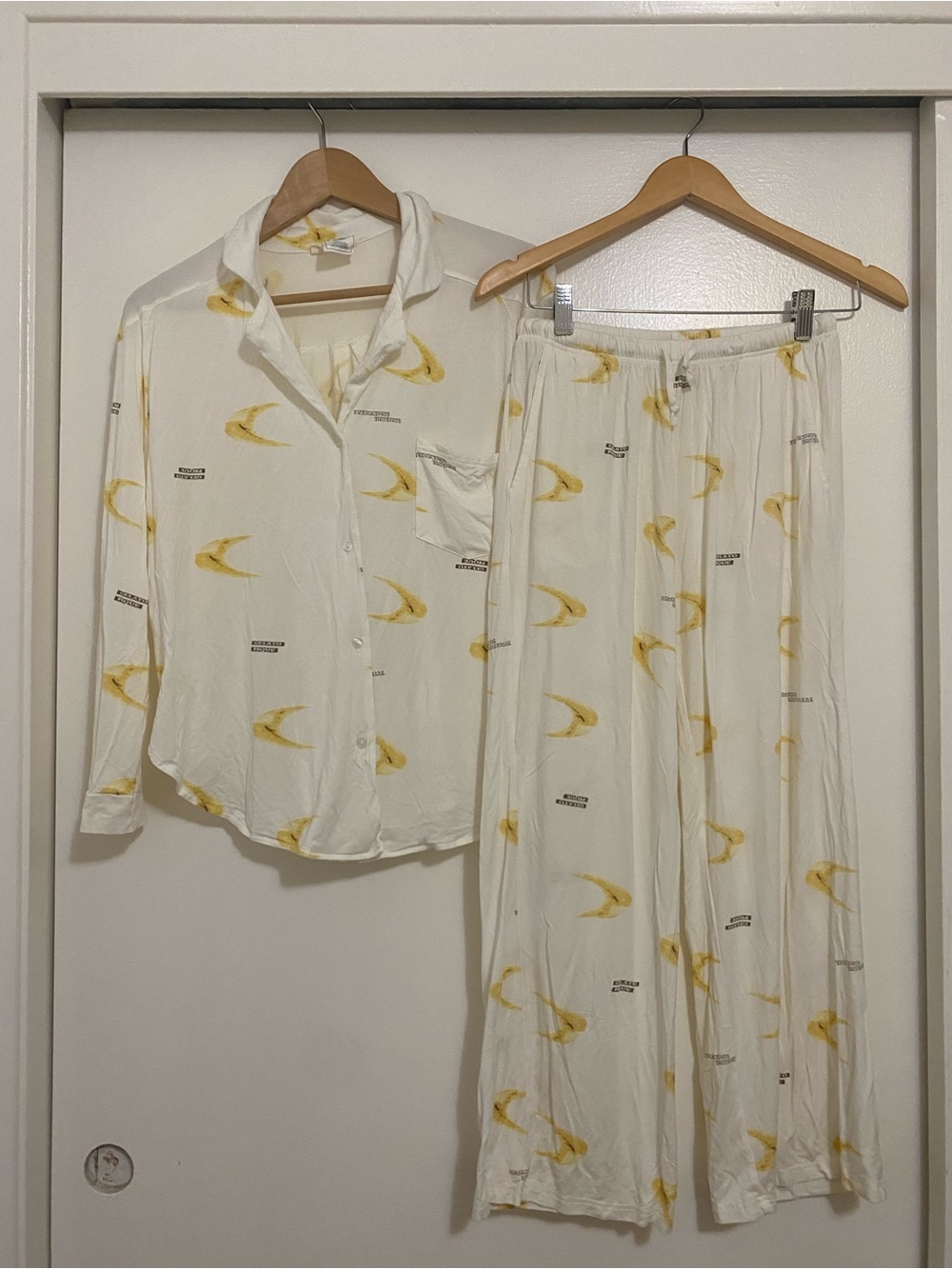 Gelato Pique Moon 🌙 Print Pajama Set - Lightweight Button-Front Top & Pants